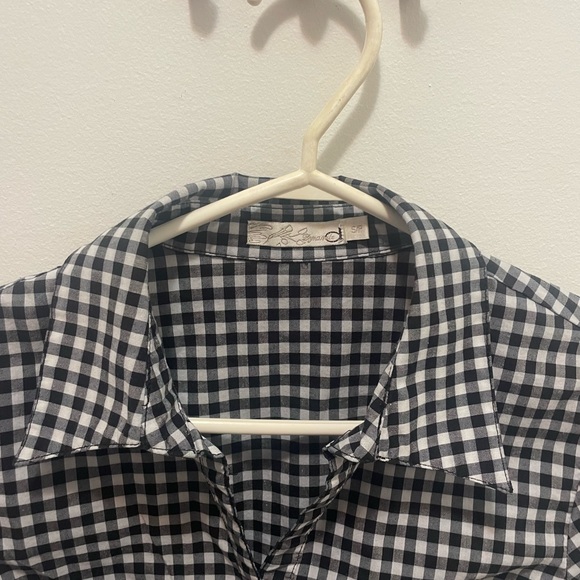 Cute, great condition blouse - Picture 5 of 5